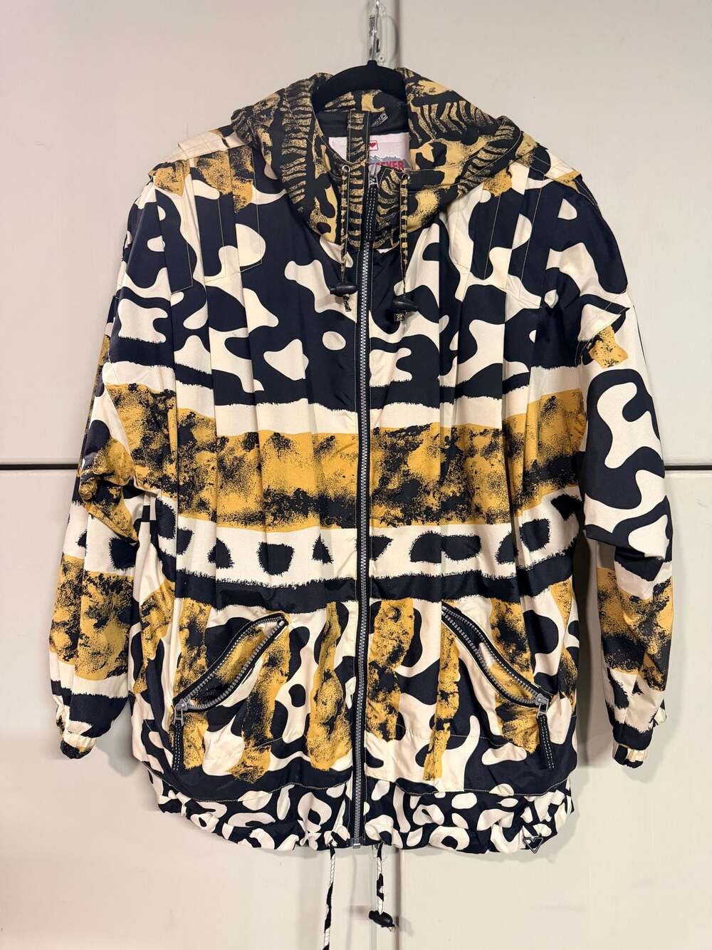 Vintage Obermeyer Entice Ladies Ski Jacket Leopard Print Full Zip